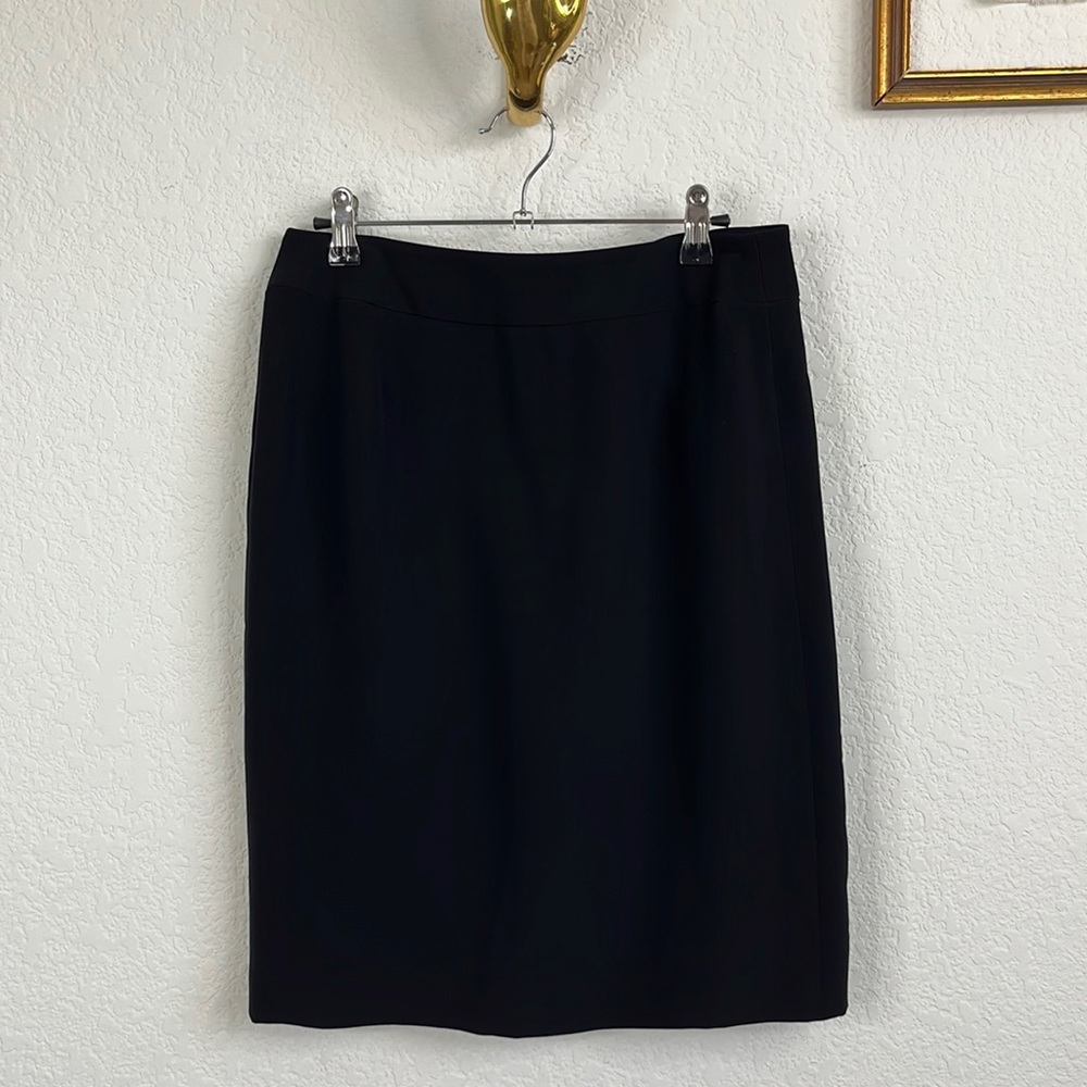 Giorgio Armani Tailored Pencil Skirt